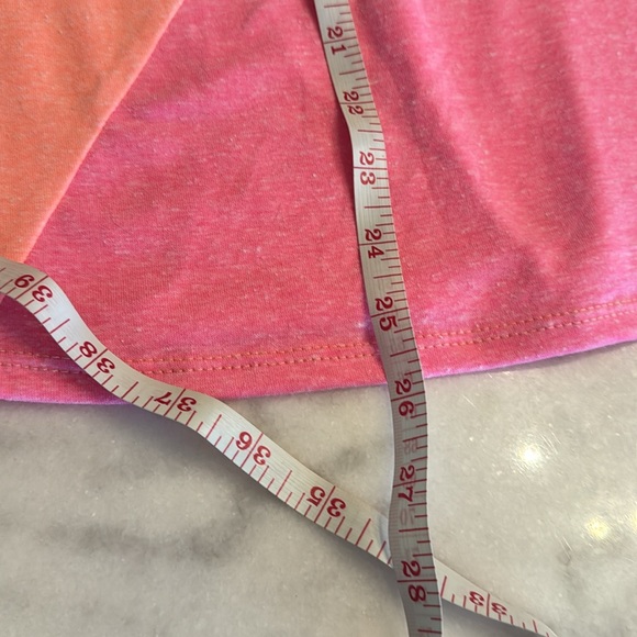 BiBi color block cold shoulder t-shirt size small - Picture 6 of 6